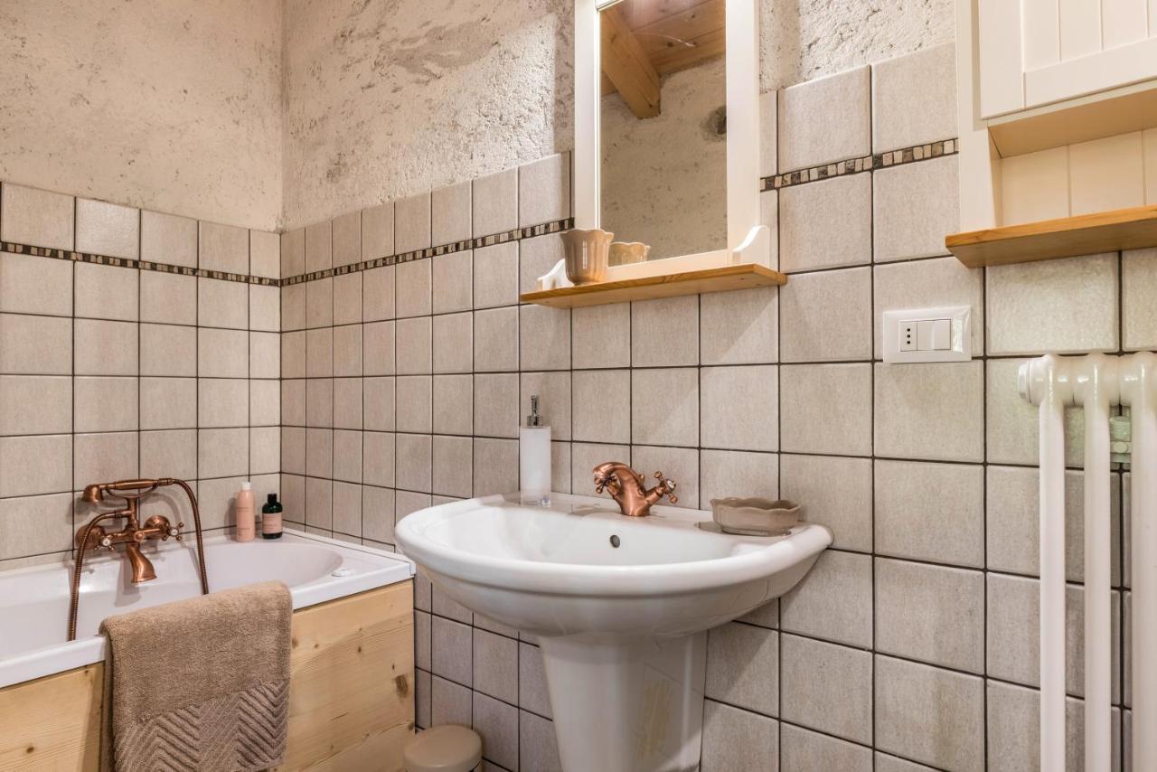 Baita Al Rossat Sant'Orsola 外观 照片